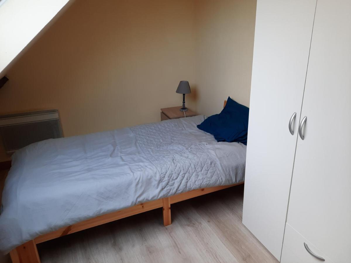 Appartement Tres Spacieux 4 Chambres 6 Couchages Noidans-le-Ferroux Ngoại thất bức ảnh