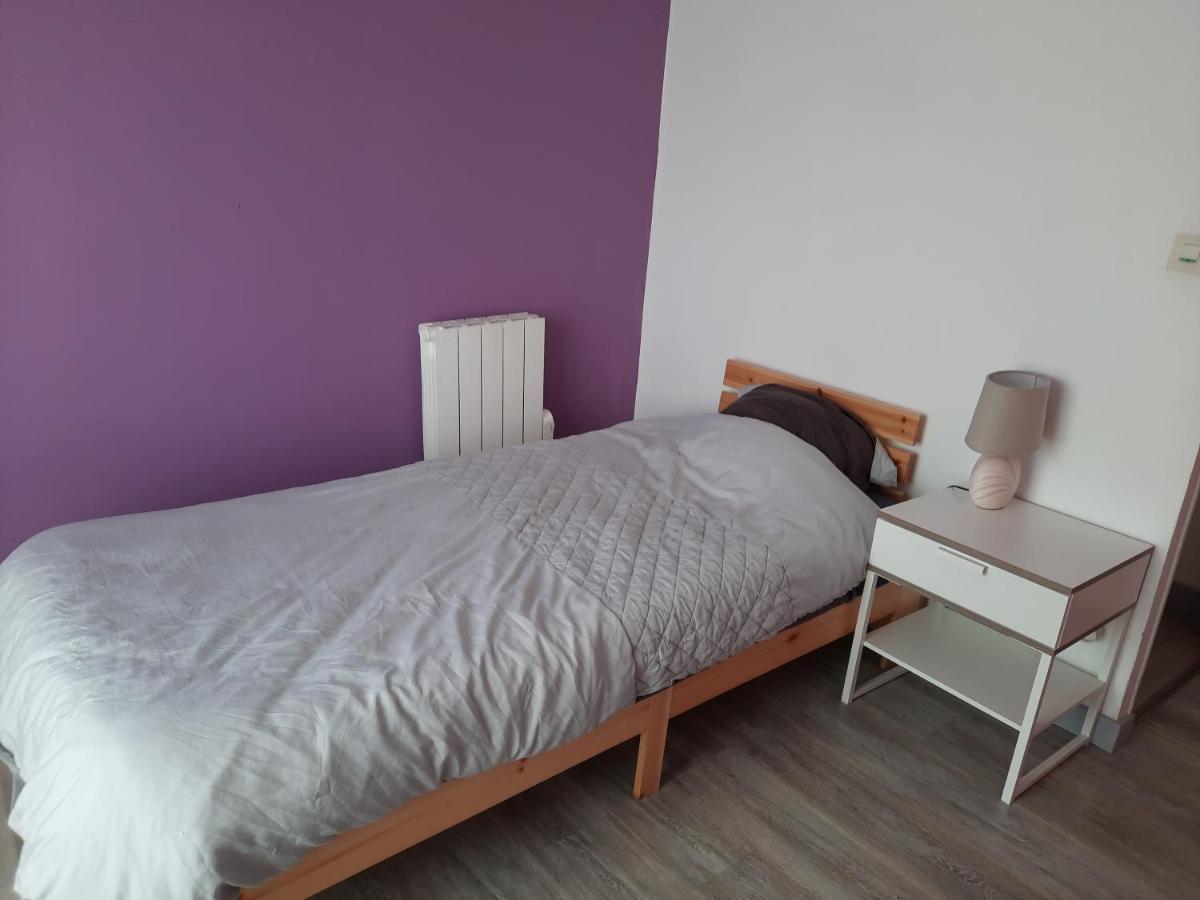 Appartement Tres Spacieux 4 Chambres 6 Couchages Noidans-le-Ferroux Ngoại thất bức ảnh